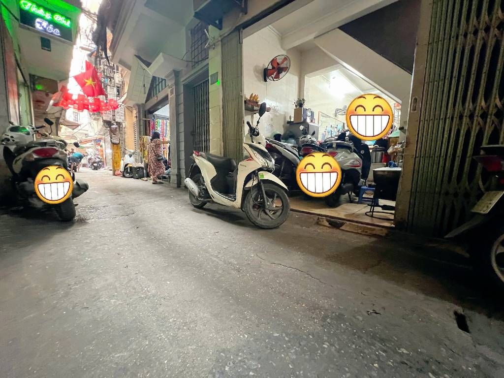 Bán nhà Nguyễn Cao - diện tích 22.2m2 5 tầng - Mặt ngõ to, sát phố - giá 7,5 tỷ