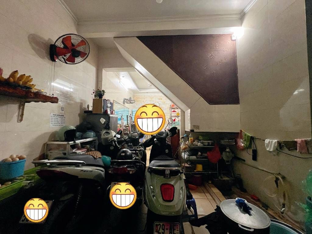 Bán nhà Nguyễn Cao - diện tích 22.2m2 5 tầng - Mặt ngõ to, sát phố - giá 7,5 tỷ