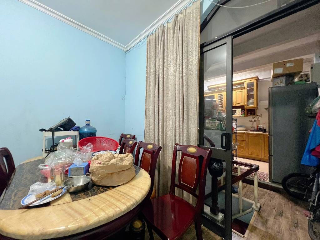 Bán nhà Nguyễn Cao - diện tích 22.2m2 5 tầng - Mặt ngõ to, sát phố - giá 7,5 tỷ