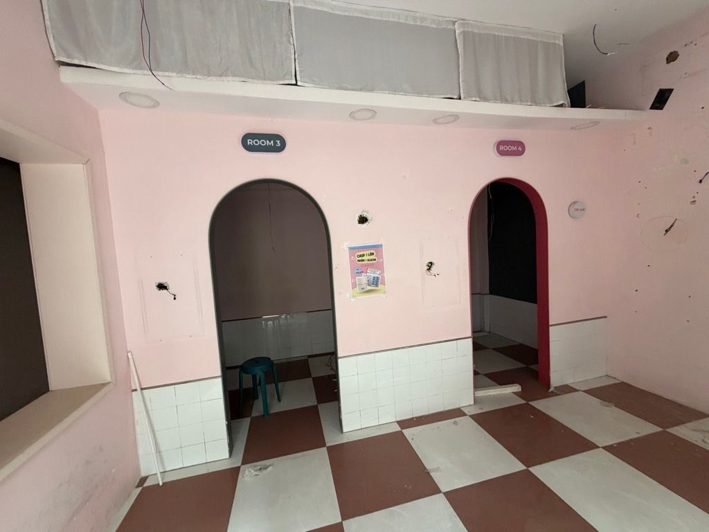 Bán nhà Đặng Văn Ngữ - diện tích 37m2 3 tầng - Mặt ngõ ô tô vào nhà - giá 13,5 tỷ