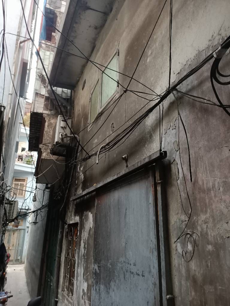 Bán nhà Tân Mai - diện tích 25.7m2 2 tầng - Ngõ 139 Tân Mai thông sang ngõ 22 Nguyễn Đức Cảnh - giá 5,3 tỷ