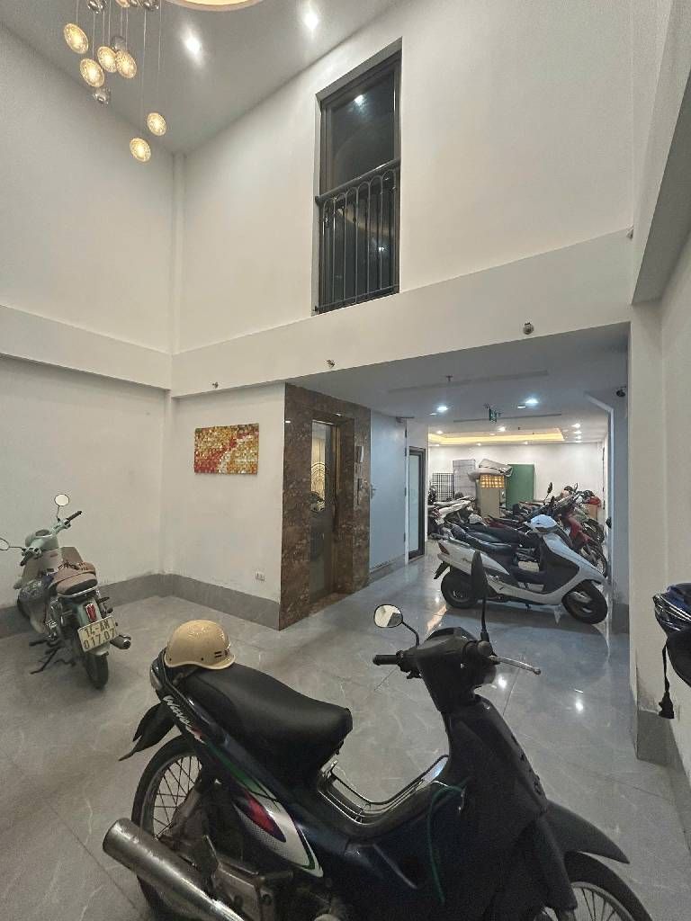 Bán nhà Vương Thừa Vũ - diện tích 77,2m2 8 tầng - Căn hộ dịch vụ 8 tầng - giá 2,8 tỷ