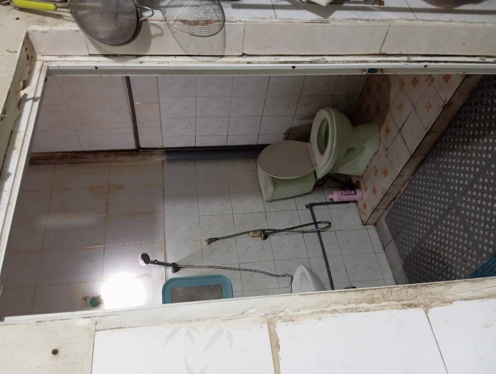 Bán nhà Tân Mai - diện tích 49m2 2 tầng - Nhà dân xây - giá 11,5 tỷ