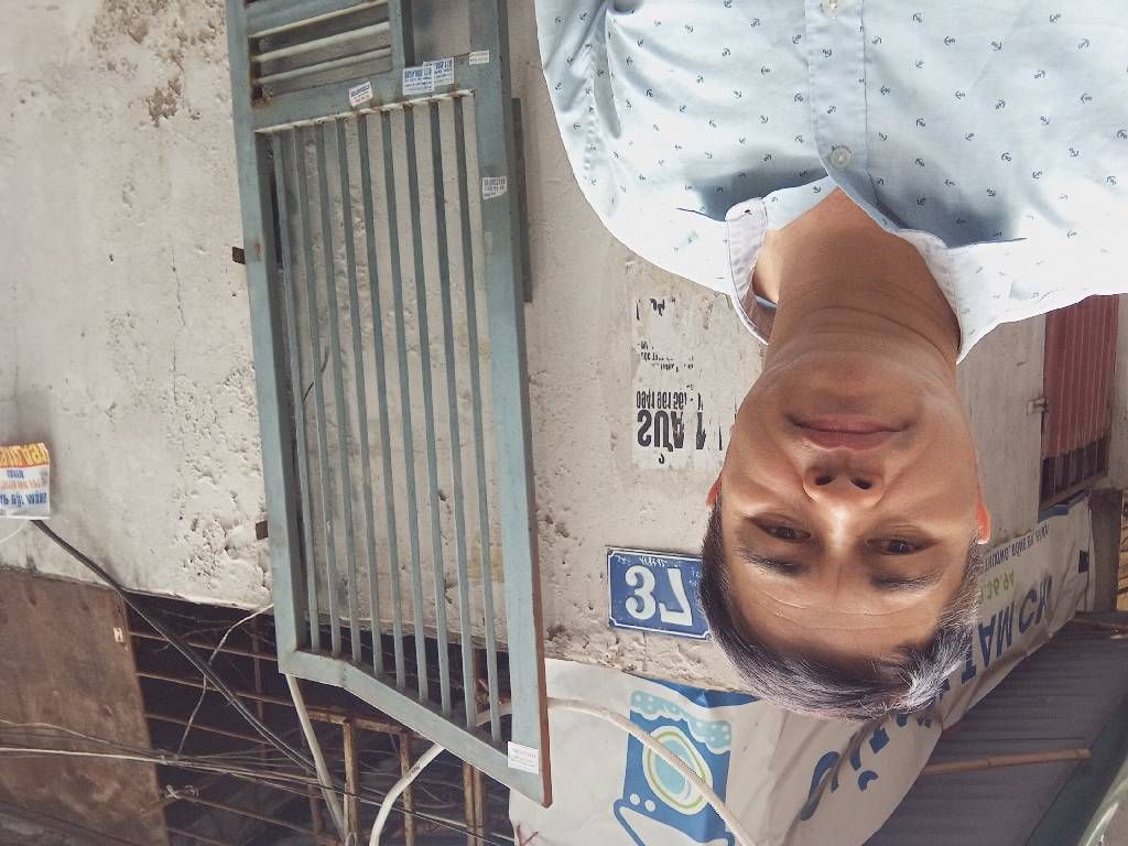 Bán nhà Đường Láng - diện tích 34m2 5 tầng - Nhà dân xây - giá 14,4 tỷ