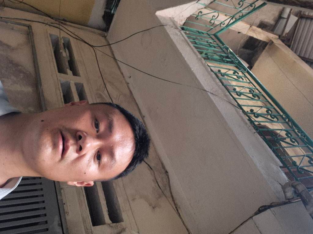 Bán nhà Đê Tô Hoàng - diện tích 19,6m2 2 tầng - Nhà cũ xác định bán đất tặng nhà - giá 4,65 tỷ