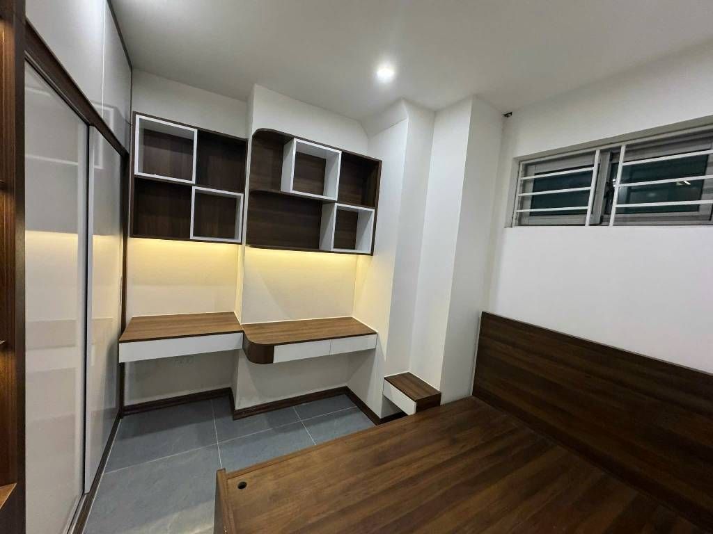 Bán nhà Linh Đàm - diện tích 58m2 2 tầng - Nhà đẹp hiếm có - giá 3,75 tỷ