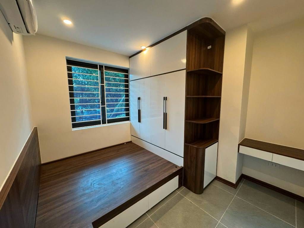 Bán nhà Linh Đàm - diện tích 58m2 2 tầng - Nhà đẹp hiếm có - giá 3,75 tỷ