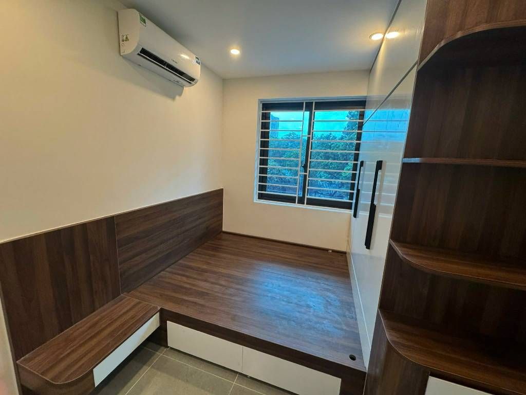 Bán nhà Linh Đàm - diện tích 58m2 2 tầng - Nhà đẹp hiếm có - giá 3,75 tỷ