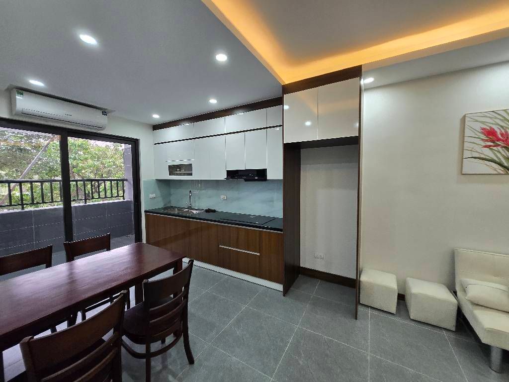 Bán nhà Linh Đàm - diện tích 58m2 2 tầng - Căn hộ đẹp, nội thất long lanh - giá 3,9 tỷ