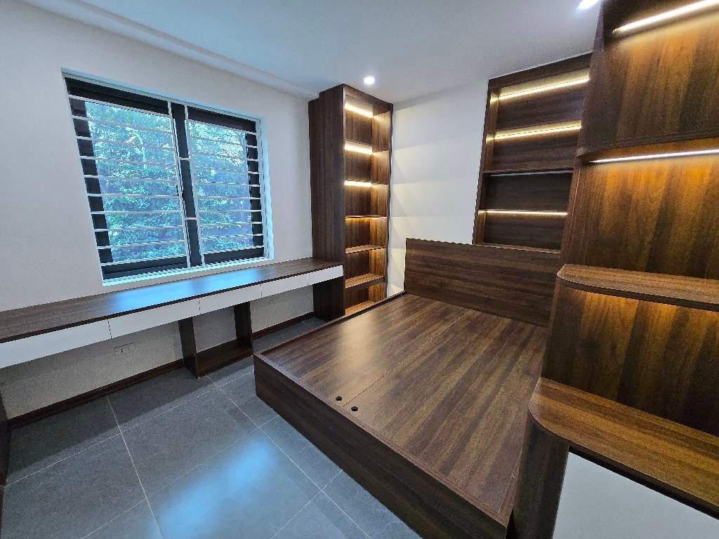 Bán nhà Linh Đàm - diện tích 71m2 2 tầng - Căn hộ đẹp long lanh - giá 4,8 tỷ