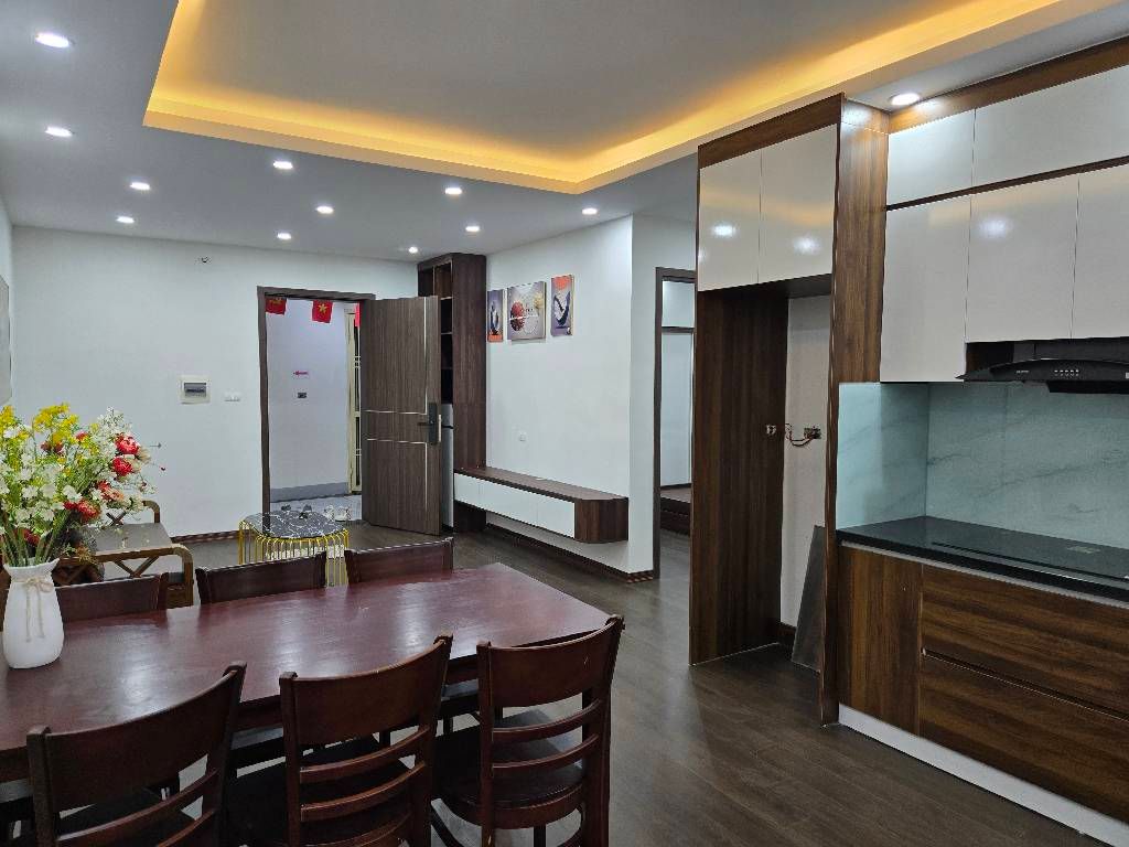 Bán nhà Linh Đàm - diện tích 71m2 2 tầng - Căn hộ đẹp, nội thất long lanh - giá 4,25 tỷ