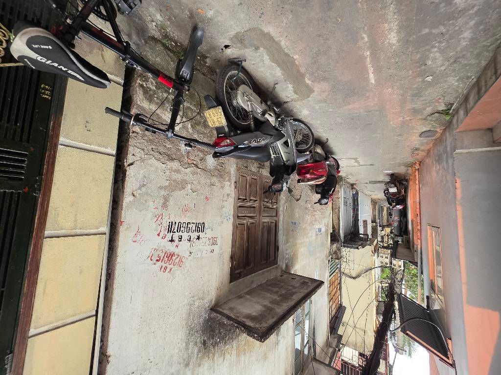 Bán nhà Tân Mai - diện tích 108m2 2 tầng - 2 mặt đường, ô tô vào - giá 12 tỷ