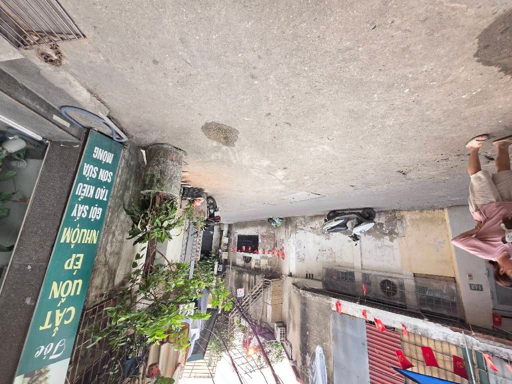 Bán nhà Tân Mai - diện tích 108m2 2 tầng - 2 mặt đường, ô tô vào - giá 12 tỷ