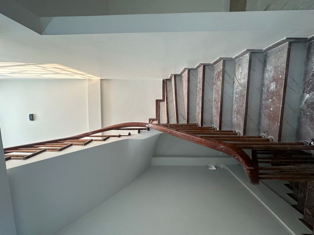 Bán nhà Thái Hà - diện tích 32m2 5 tầng - Siêu phẩm mặt ngõ - giá 10,8 tỷ