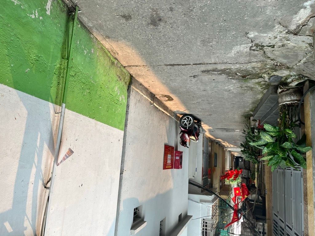 Bán nhà Giáp Nhị - diện tích 75m2 1 tầng - mặt ngõ thông - giá 12,8 tỷ