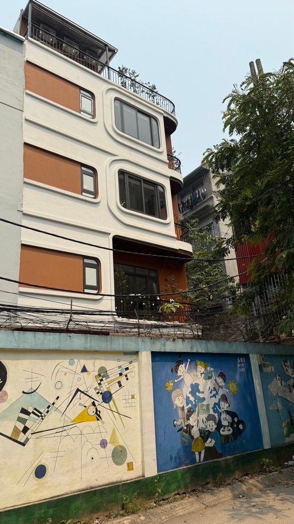 Bán nhà Nguyễn Tuân - diện tích 23m2 5 tầng - Lô góc 2 mặt tiền - giá 11,5 tỷ