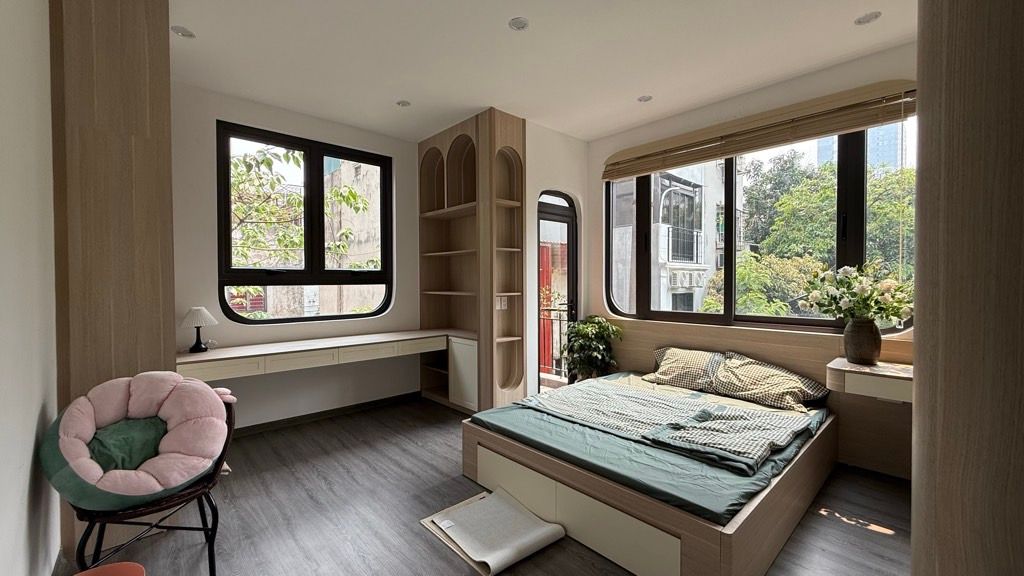 Bán nhà Nguyễn Tuân - diện tích 23m2 5 tầng - Lô góc 2 mặt tiền - giá 11,5 tỷ