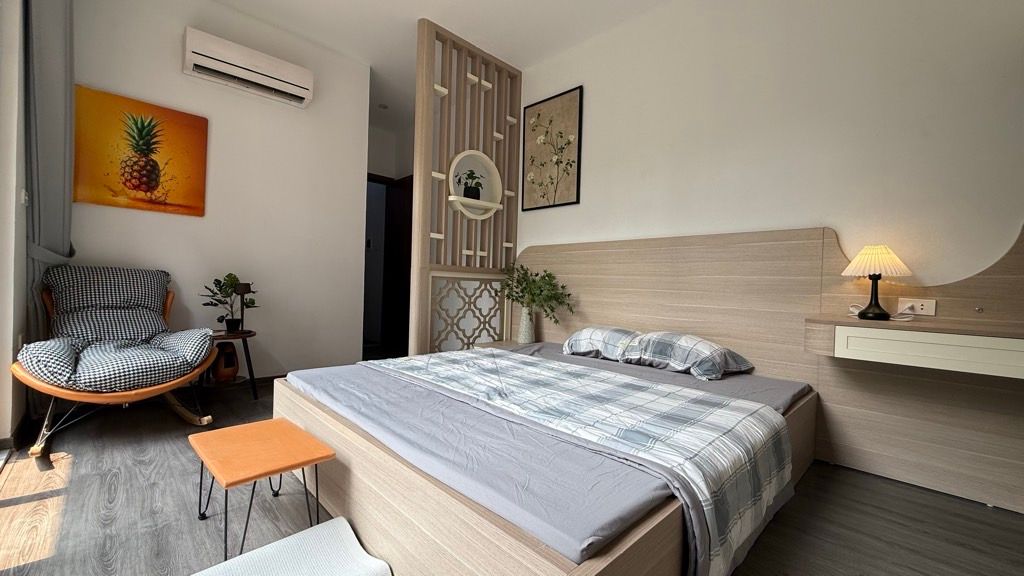 Bán nhà Nguyễn Tuân - diện tích 23m2 5 tầng - Lô góc 2 mặt tiền - giá 11,5 tỷ