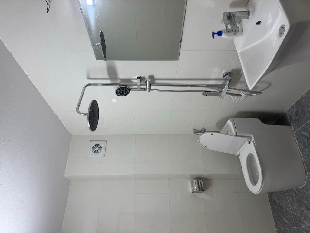 Bán nhà Lương Khánh Thiện - diện tích 44m2 5 tầng - Nhà mới, thiết kế tân cổ điển - giá 15,8 tỷ