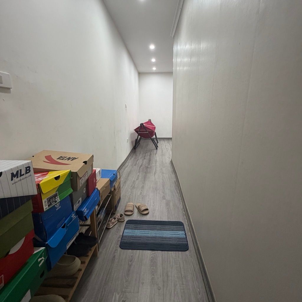 Bán nhà Khương Đình - diện tích 26.6m2 3 tầng - Sổ đỏ chính chủ - giá 3,7 tỷ