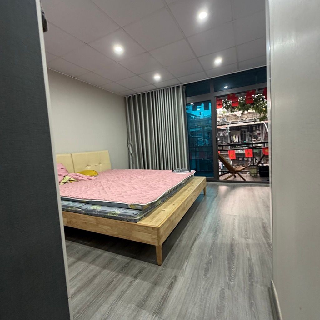 Bán nhà Khương Đình - diện tích 26.6m2 3 tầng - Sổ đỏ chính chủ - giá 3,7 tỷ