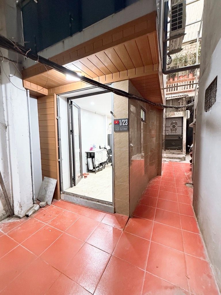 Bán nhà Ngõ Quỳnh - diện tích 14m2 3 tầng - Lô góc 2 mặt thoáng - giá 4,5 tỷ