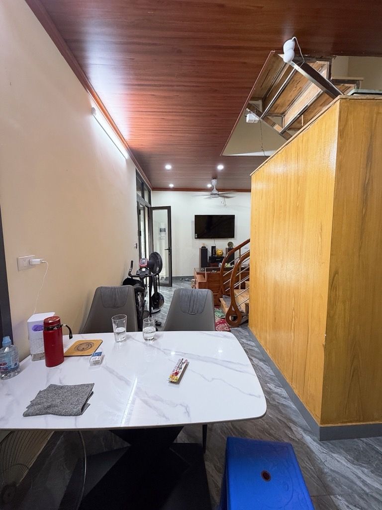 Bán nhà Ngõ Hạnh Phúc - diện tích 36m2 2 tầng - gần hồ Đền Lừ - giá 3,1 tỷ