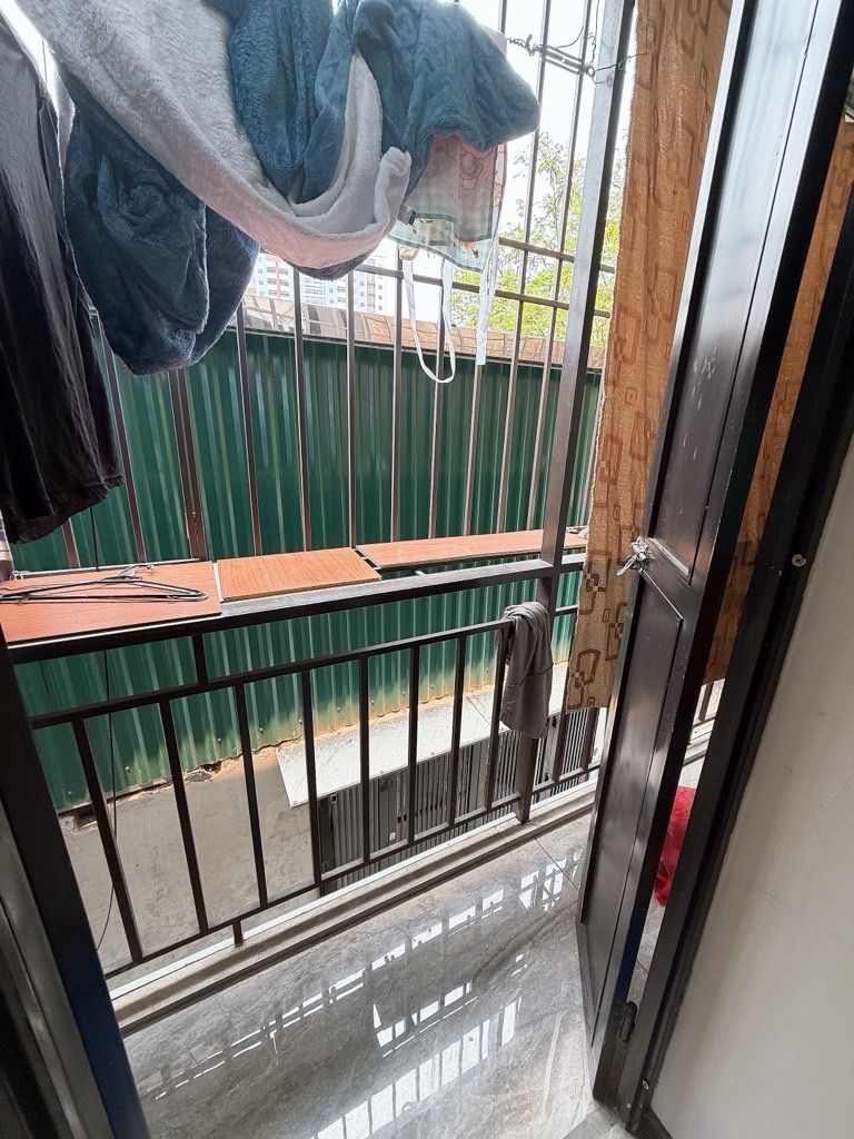 Bán nhà Ngõ Hạnh Phúc - diện tích 36m2 2 tầng - gần hồ Đền Lừ - giá 3,1 tỷ