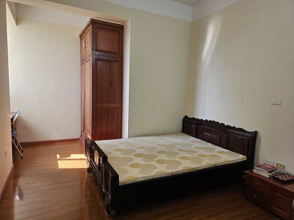 Bán nhà Phạm Ngọc Thạch - diện tích 72.6m2 1 tầng - Nhà giữ gìn cẩn thận, sạch sẽ - giá 7,2 tỷ