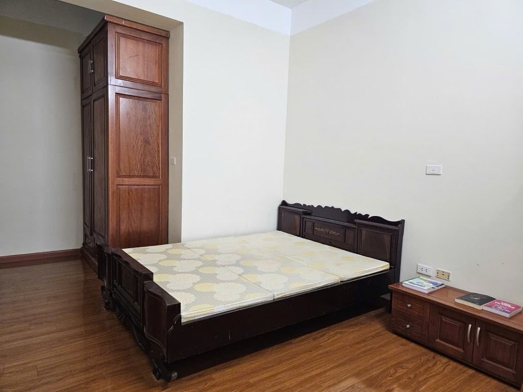 Bán nhà Phạm Ngọc Thạch - diện tích 72.6m2 1 tầng - Nhà giữ gìn cẩn thận, sạch sẽ - giá 7,2 tỷ