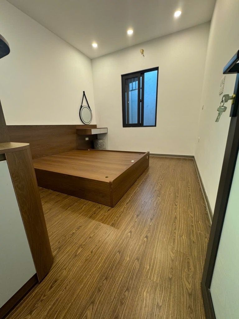 Bán nhà Định Công Hạ - diện tích 38.5m2 2 tầng - Nhà mới đủ nội thất - giá 3,15 tỷ