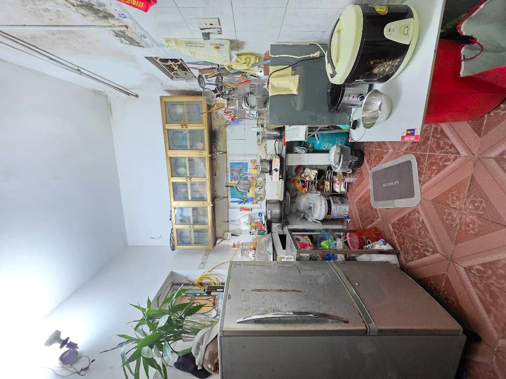 Bán nhà Vũ Hữu - diện tích 38.8m2 1 tầng - Ô tô tránh đỗ - giá 5,9 tỷ