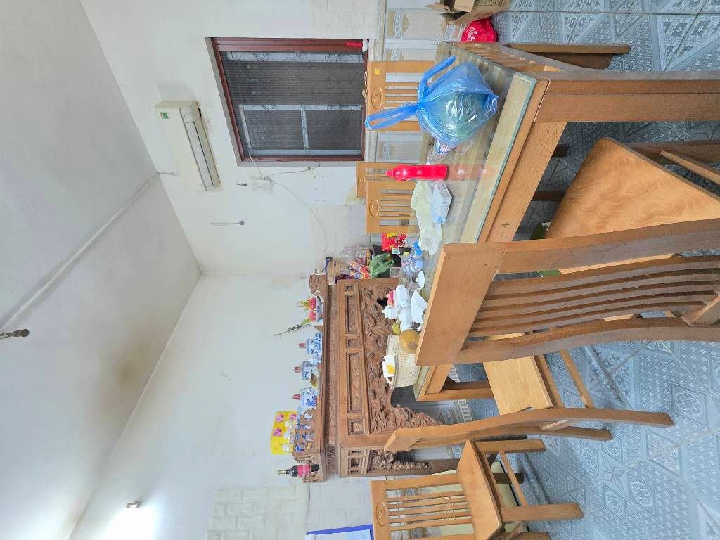 Bán nhà Vũ Hữu - diện tích 38.8m2 1 tầng - Ô tô tránh đỗ - giá 5,9 tỷ