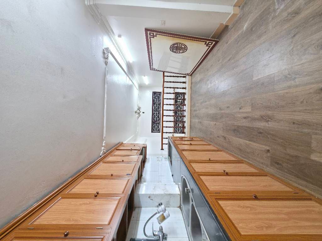 Bán nhà Lương Định Của - diện tích 26,5m2 6 tầng - Hiếm - giá 7,8 tỷ