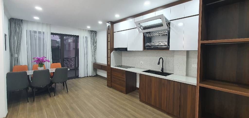 Bán nhà Tôn Đức Thắng - diện tích 45,6m2 6 tầng - SIÊU PHẨM BUILDING THANG MÁY - giá 18,5 tỷ