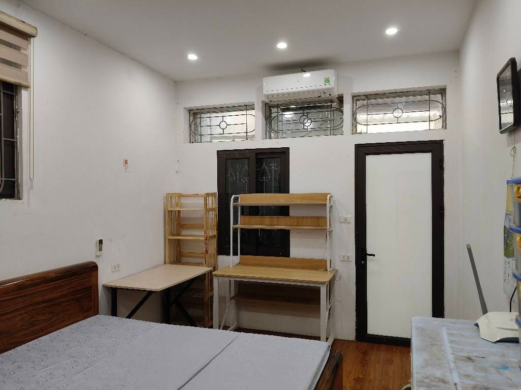 Bán nhà Dương Văn Bé - diện tích 35,8m2 3 tầng - Nhà gần mặt phố, khu vực sầm uất - giá 7,6 tỷ