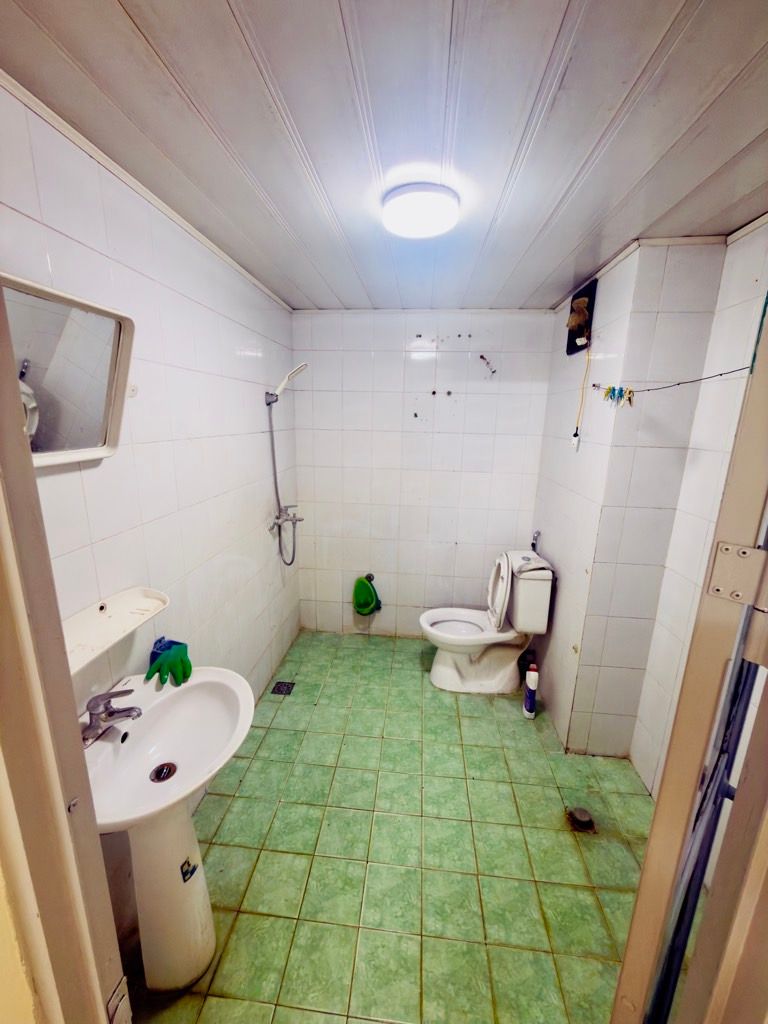 Bán nhà Vĩnh Hoàng - diện tích 60m2 1 tầng - Căn chung cư gần Hồ - giá 4,55 tỷ