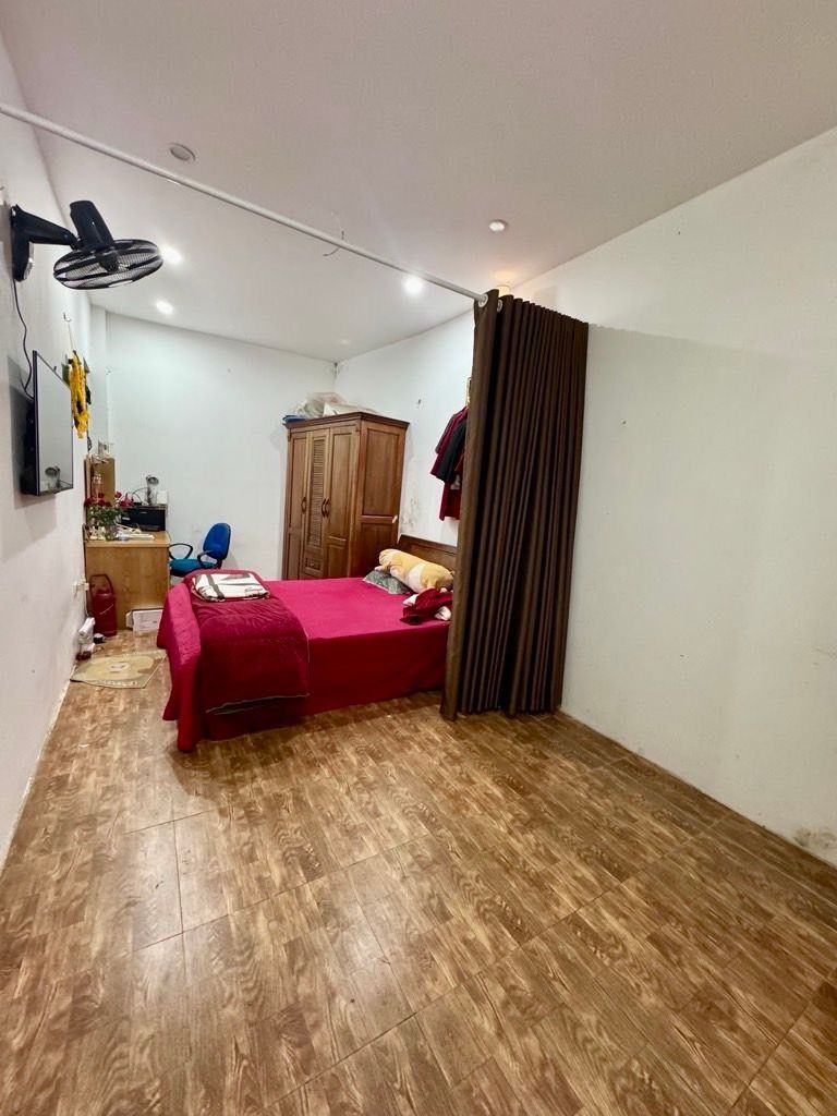 Bán nhà Khương Trung - diện tích 29m2 4 tầng - Nhà thiết kế cầu thang cuối - giá 5,95 tỷ