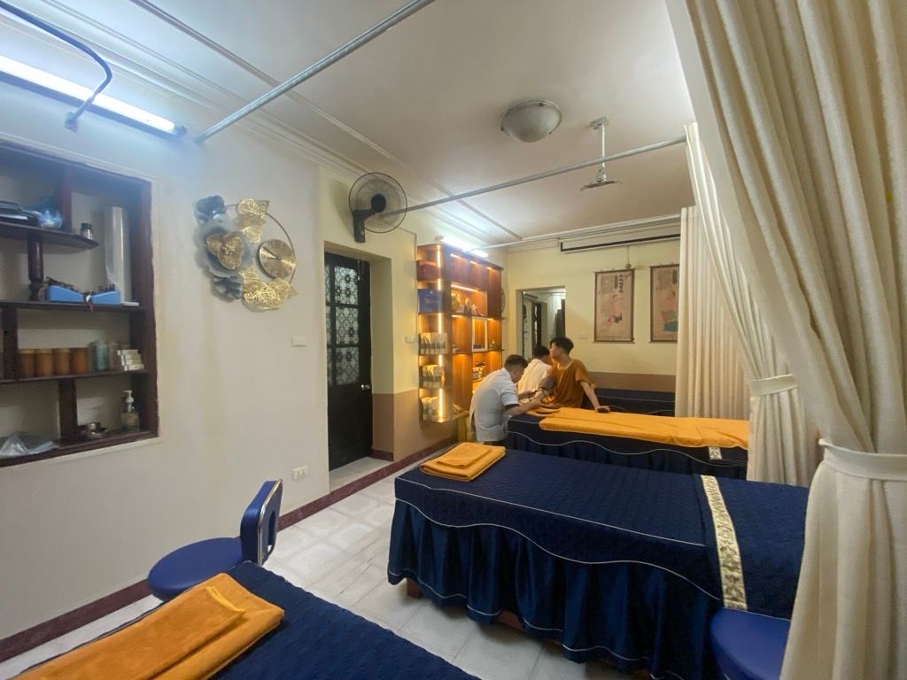 Bán nhà Thanh Nhàn - diện tích 37,3m2 1 tầng - ô tô đỗ cửa - giá 8,4 tỷ