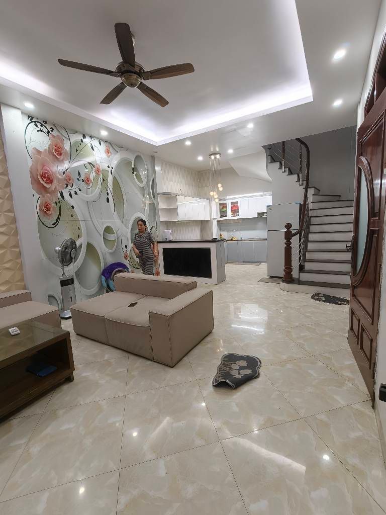 Bán nhà Bạch Mai - diện tích 48m2 4 tầng - gần trường đại học, bệnh viện - giá 6,2 tỷ