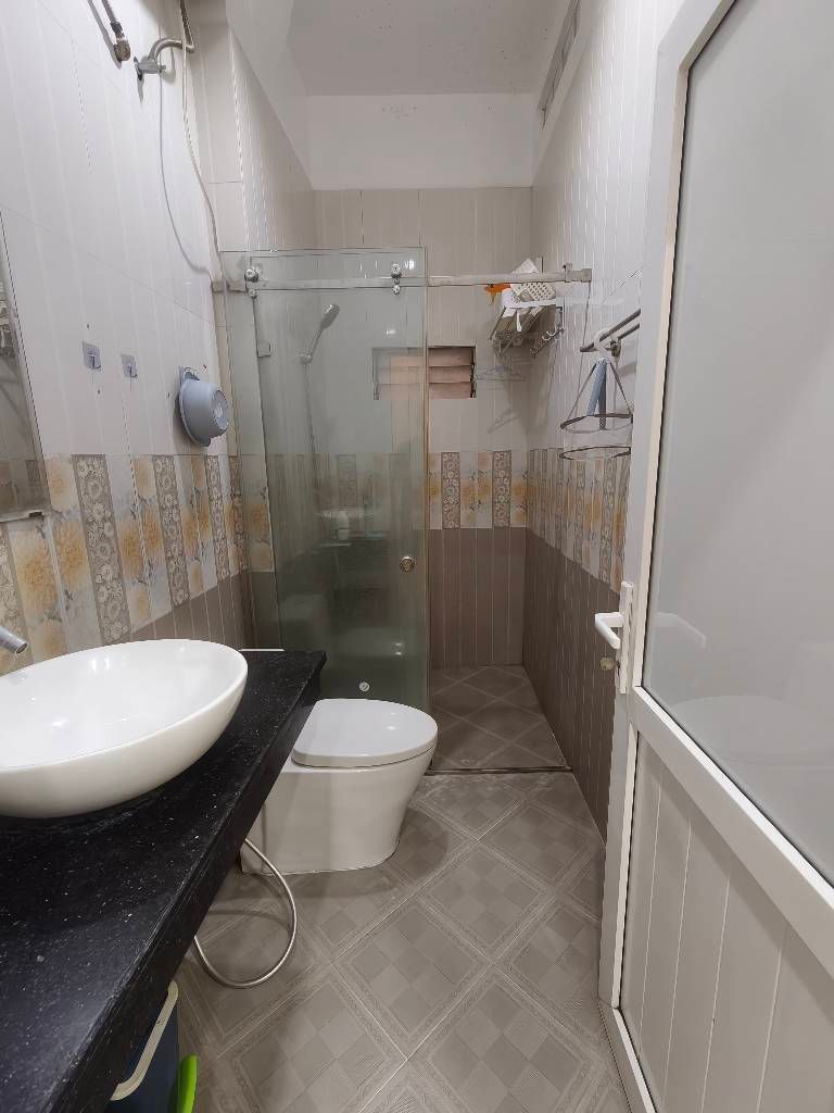 Bán nhà Bạch Mai - diện tích 48m2 4 tầng - gần trường đại học, bệnh viện - giá 6,2 tỷ