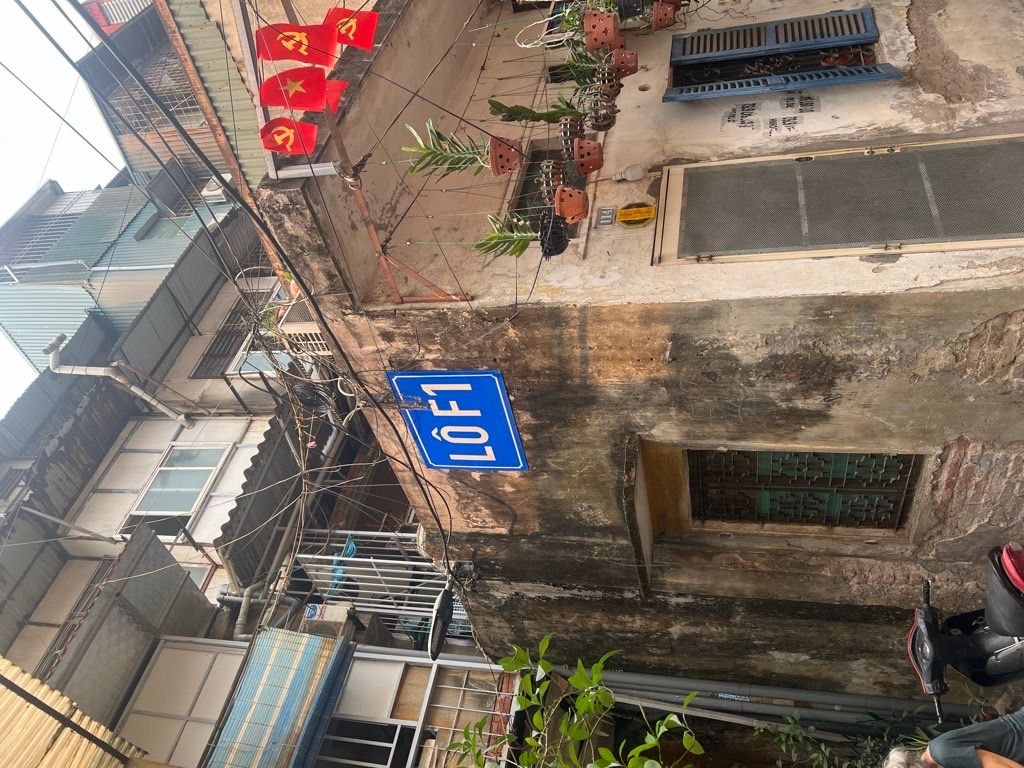 Bán nhà Lò Đúc - diện tích 15,4m2 1 tầng - 2 mặt ngõ - giá 3,3 tỷ