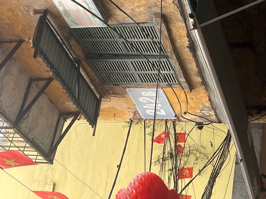 Bán nhà Minh Khai - diện tích 55m2 3 tầng - Căn góc 3 thoáng - giá 2,95 tỷ