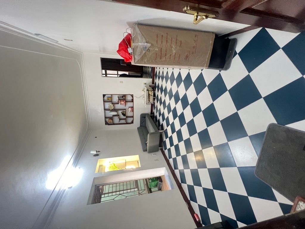 Bán nhà Minh Khai - diện tích 55m2 3 tầng - Căn góc 3 thoáng - giá 2,95 tỷ