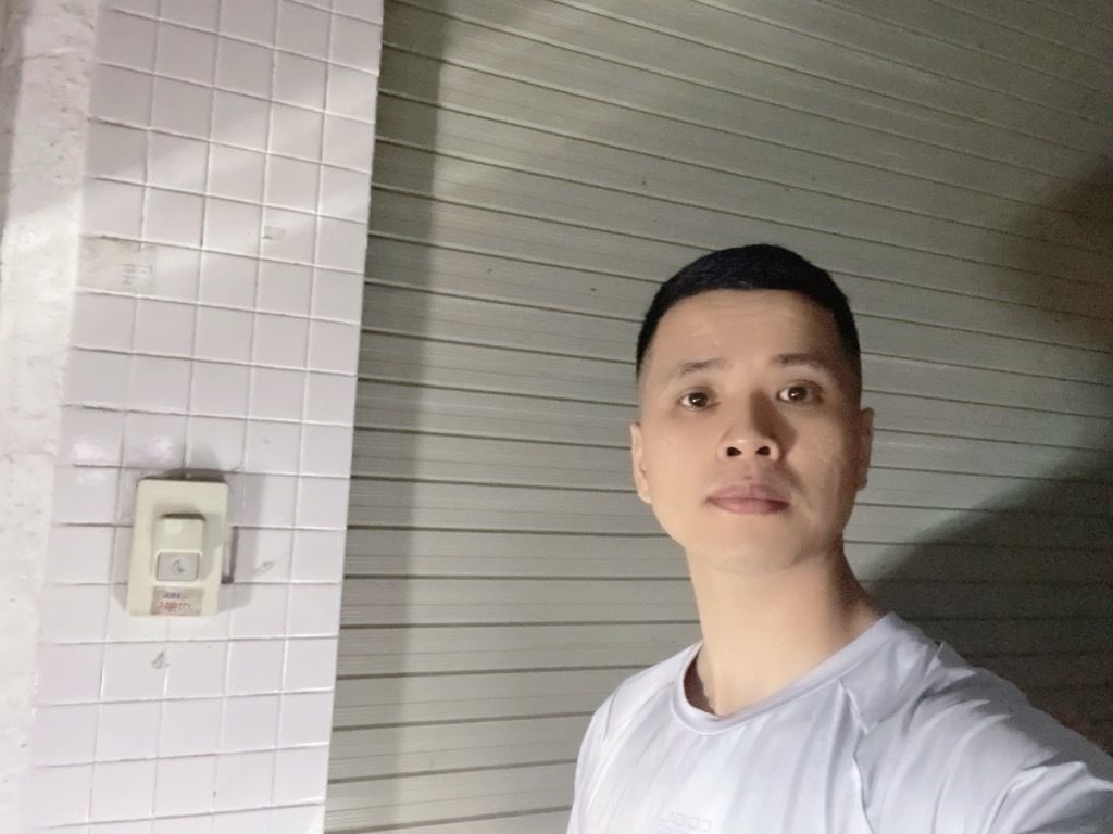 Bán nhà Vũ Thạnh - diện tích 25m2 5 tầng - ô tô đỗ cửa - giá 7,9 tỷ