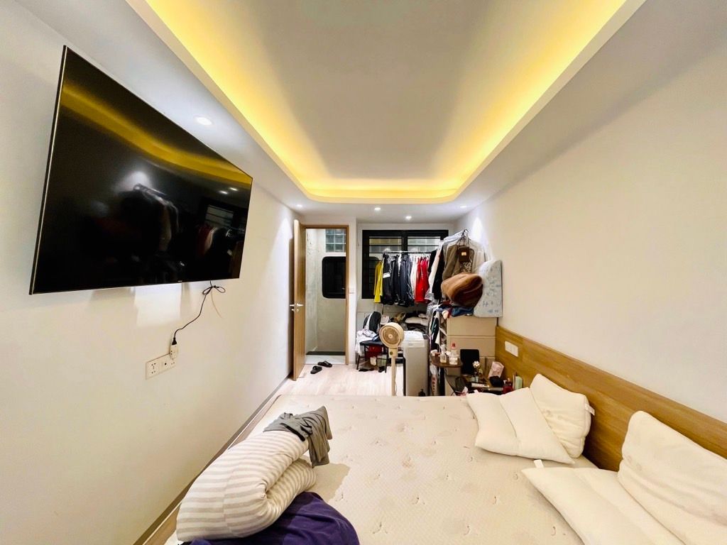 Bán nhà Vũ Thạnh - diện tích 25m2 5 tầng - ô tô đỗ cửa - giá 7,9 tỷ