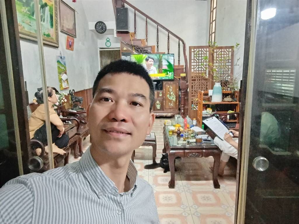 Bán nhà Vũ Trọng Phụng - diện tích 74.5m2 2 tầng - Nhà lô góc, ô tô tránh - giá 14,5 tỷ