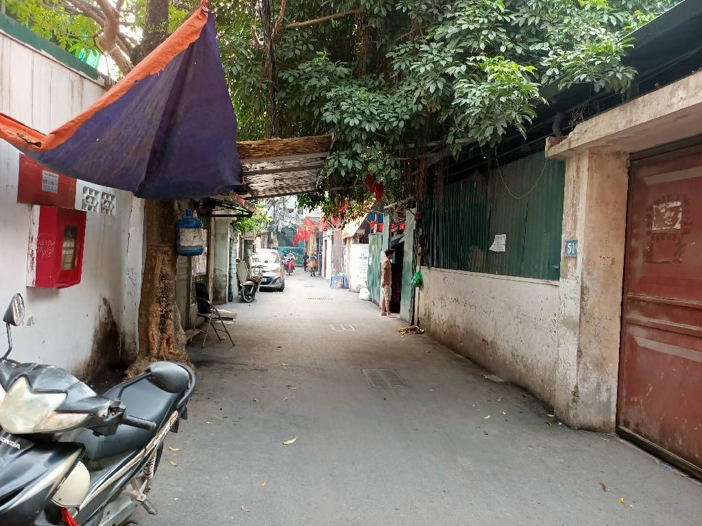 Bán nhà Vũ Trọng Phụng - diện tích 74.5m2 2 tầng - Nhà lô góc, ô tô tránh - giá 14,5 tỷ