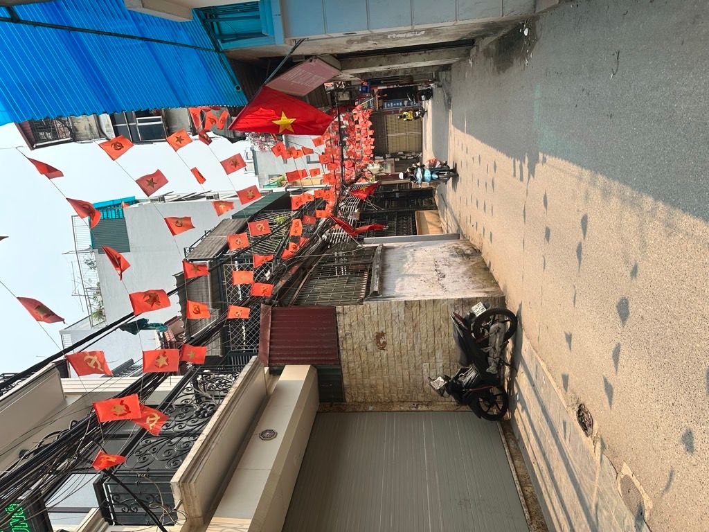 Bán nhà Hoàng Mai - diện tích 63,5m2 5 tầng - Ô tô tránh - giá 24,9 tỷ