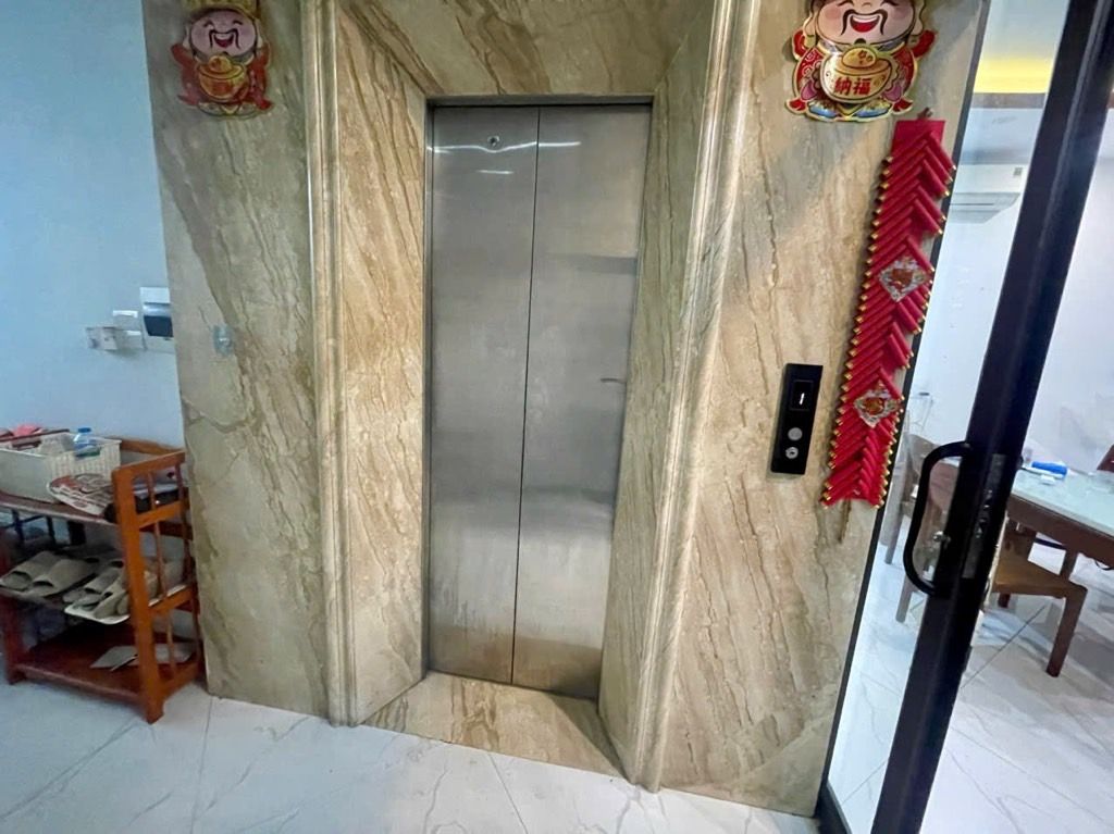 Bán nhà Hoàng Mai - diện tích 63,5m2 5 tầng - Ô tô tránh - giá 24,9 tỷ